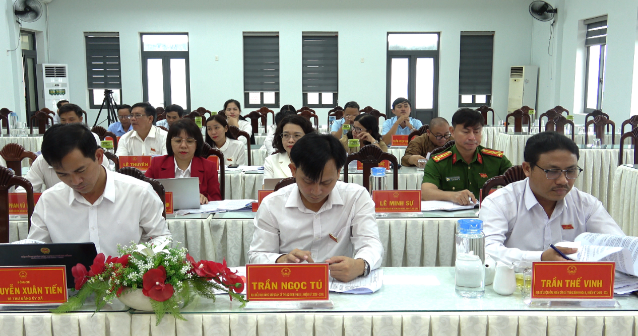 Hội đồng nhân dân xã Thăng Bình tổ chức kỳ họp thứ 7