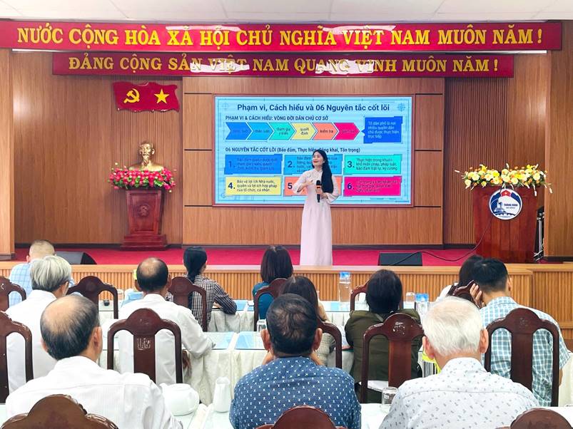 Tập huấn Luật Thực hiện dân chủ ở cơ sở