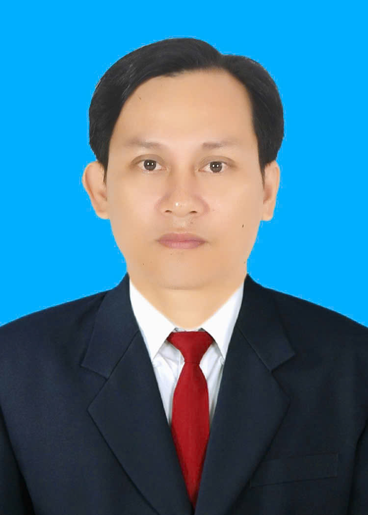 Ảnh chân dung Trần Ngọc Tú