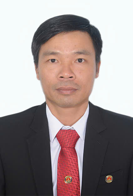 Ảnh chân dung Phạm Hùng