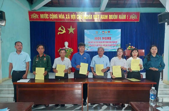 Khu dân cư Bình Nguyên và Tất Viên ra mắt mô hình “Khu dân cư đoàn kết, an toàn, ấm no, hạnh phúc”