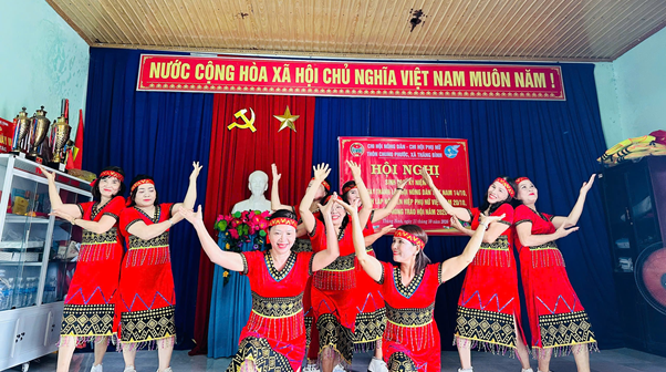 Các khu dân cư sôi nổi hoạt động chào mừng kỷ niệm 96 năm Ngày thành lập Hội Nông dân Việt Nam (14/10) và Ngày Phụ nữ Việt Nam (20/10)