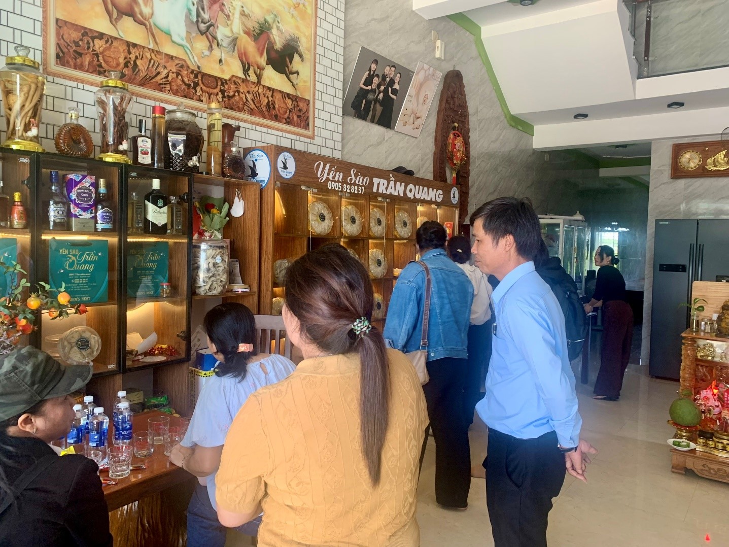 Xã Phước Chánh tham quan, học tập, trao đổi kinh nghiệm các mô hình trang trại, gia trại tại xã Thăng Bình